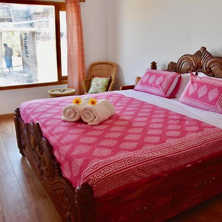 Jasmin Villa Hampi Bagian luar foto