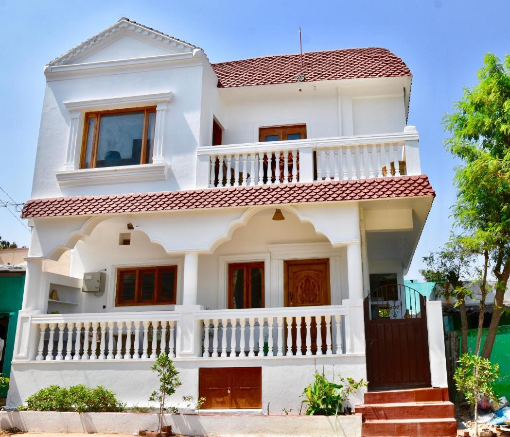 Jasmin Villa Hampi Bagian luar foto