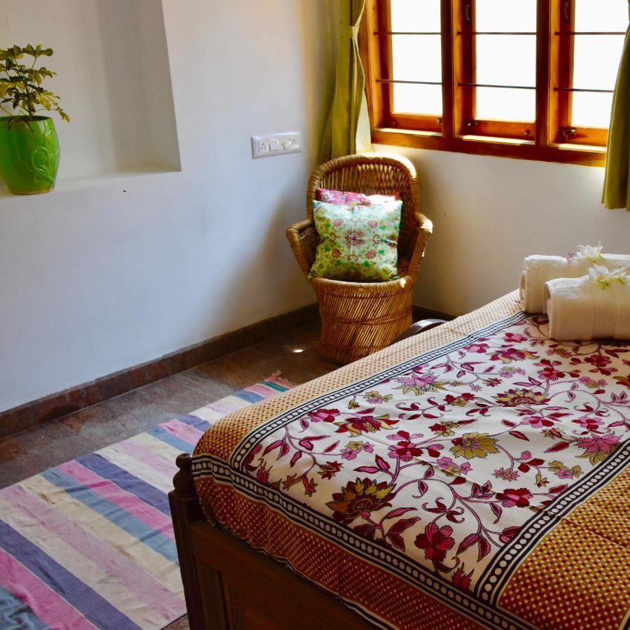Jasmin Villa Hampi Bagian luar foto