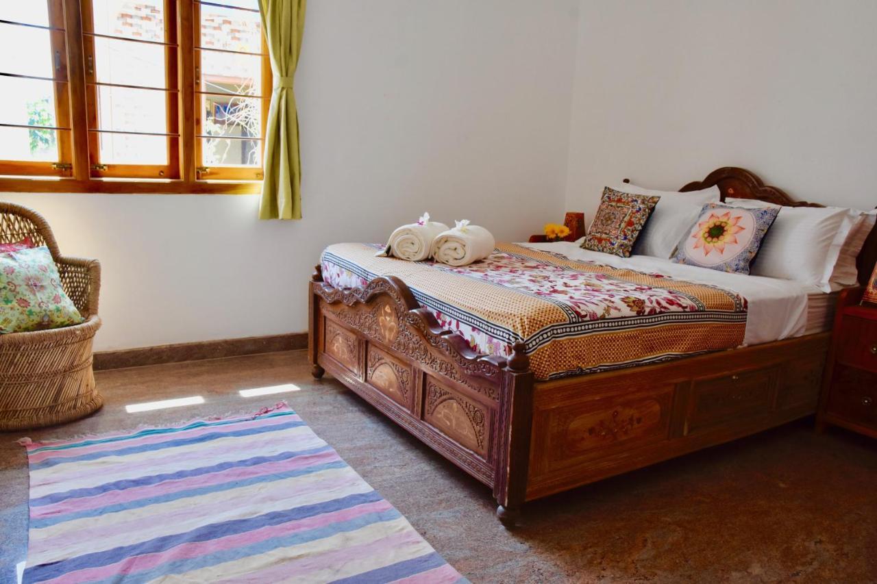 Jasmin Villa Hampi Bagian luar foto